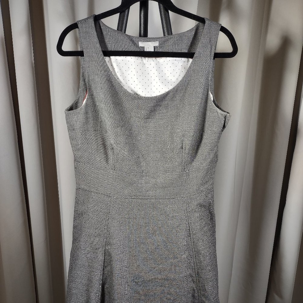 Classic Gray Sleeveless Sheath Dress